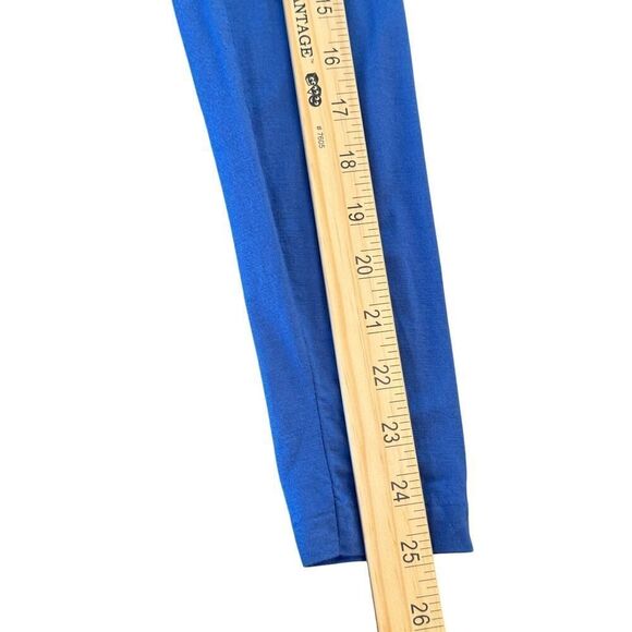 Chic & Flirty Deep V-Neck Top – United Colors of Benetton | Long Sleeve Blouse - Picture 9 of 9